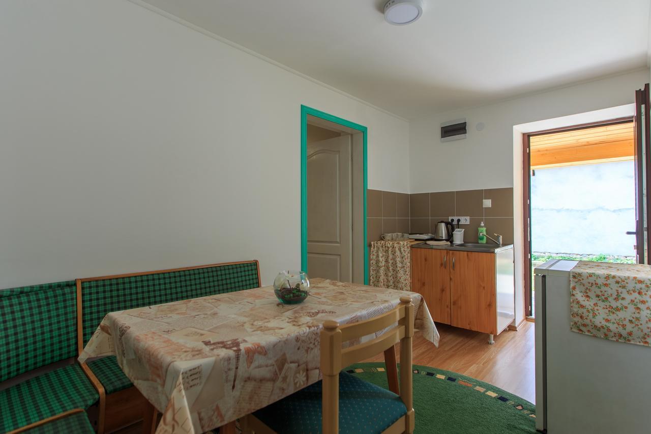 Fortuna Apartments Pacir 외부 사진